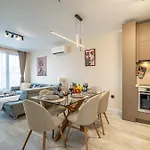 Luxury 2bedroom In Complex Family Garden With Free Parking Varna