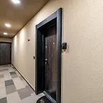 Luxury 2bedroom In Complex Family Garden With Free Parking Apartmán