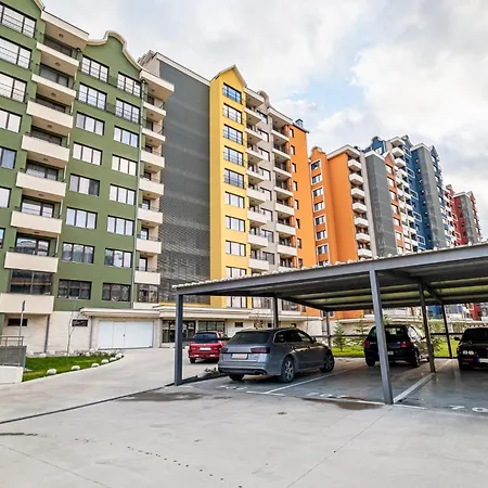 Appartement Luxury 2bedroom In Complex Family Garden With Free Parking
